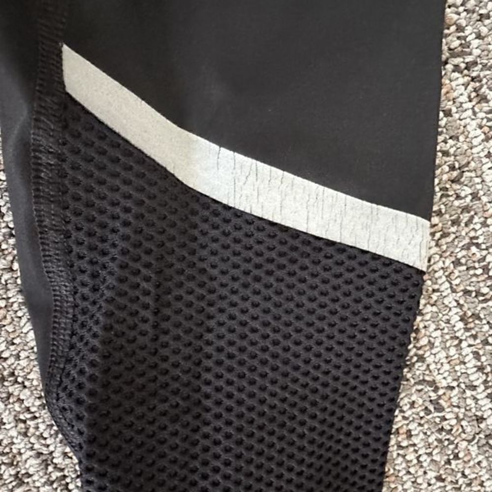 Sweaty Betty The Power Reflective Black Leggings XS - Picture 2 of 7